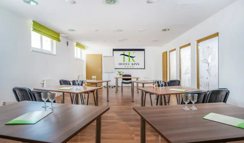 Hotel Kiss Tata - Szilveszter (min. 2 j)