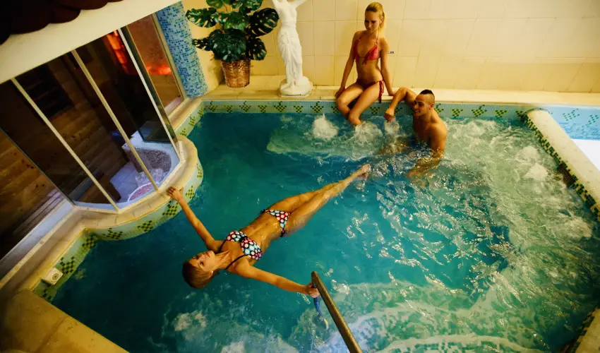 Hotel Korona Wellness, Rendezvny & Borhotel Eger Eger - Szilveszter (min. 3 j)