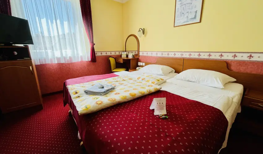 Hotel Korona Wellness, Rendezvny & Borhotel Eger Eger - Szilveszter (min. 3 j)
