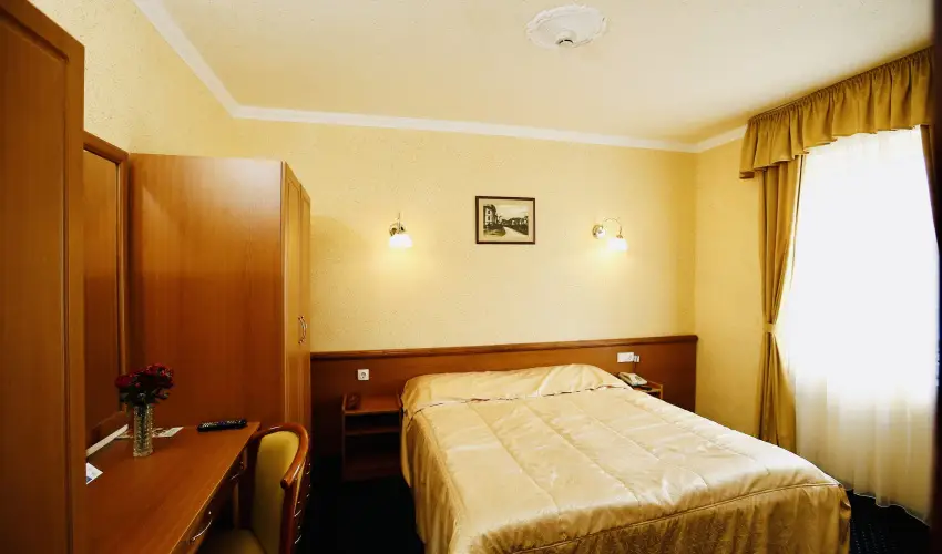 Hotel Korona Wellness, Rendezvny & Borhotel Eger Eger - Szilveszter (min. 3 j)