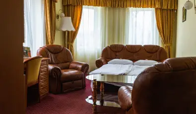 Hotel Korona Wellness, Rendezvny & Borhotel Eger Eger