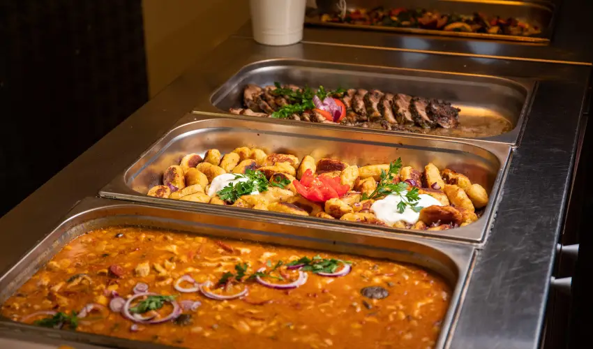 Kristly Hotel Keszthely - Balatoni retro szilveszter (min. 2 j)