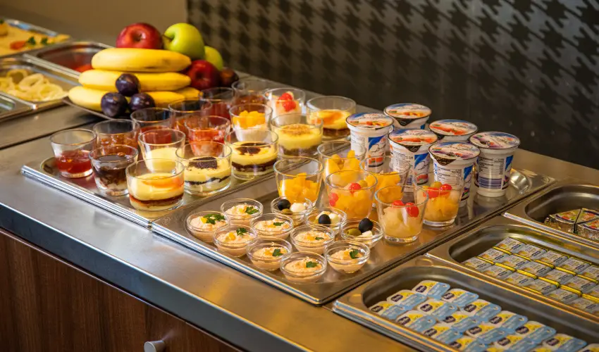 Kristly Hotel Keszthely - Balatoni retro szilveszter (min. 2 j)