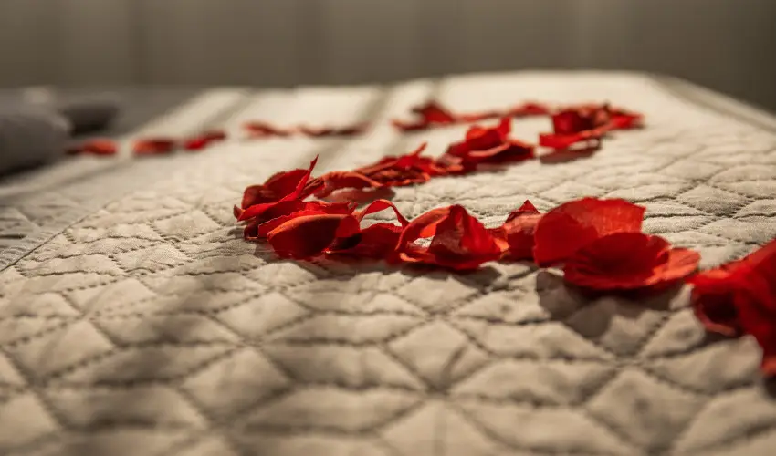 Kristly Hotel Keszthely - Balatoni retro szilveszter (min. 2 j)