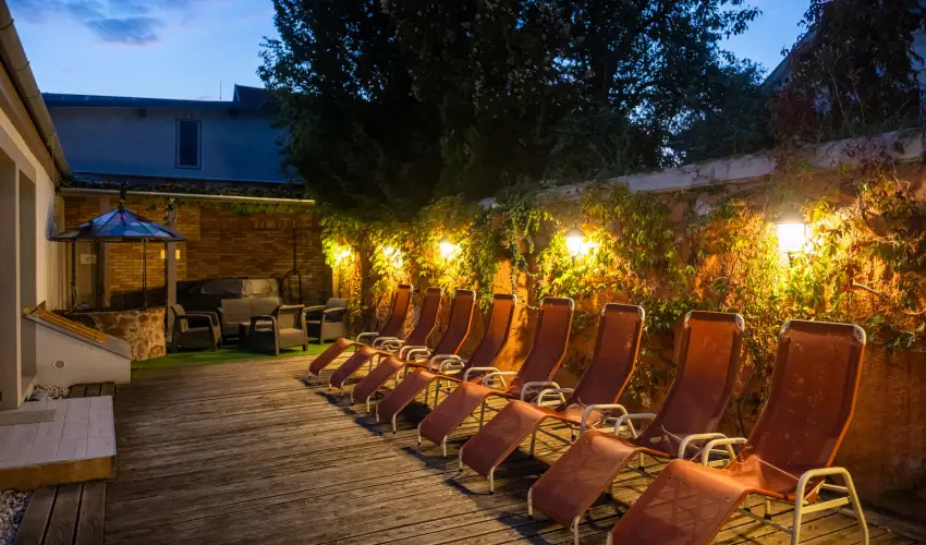 Hotel Laroba Als��rs - Szilveszter (min. 2 �j)