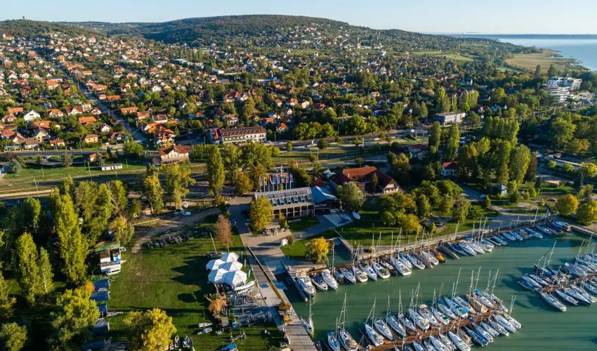 Hotel Laroba Als��rs - Szilveszter (min. 2 �j)