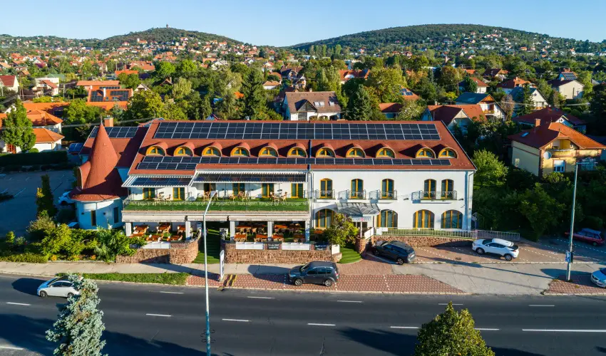 Hotel Laroba Als��rs - Szilveszter (min. 2 �j)