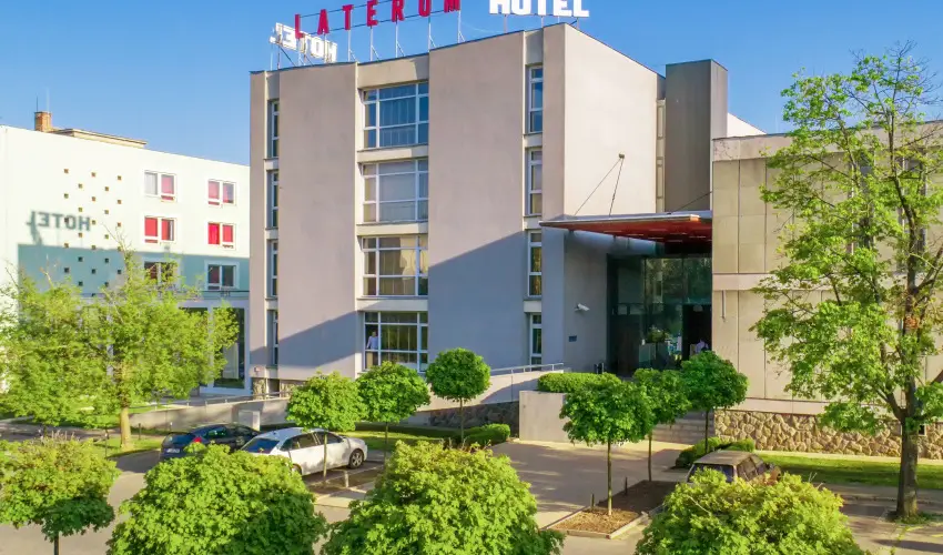 Laterum Hotel Pcs - Szilveszter
