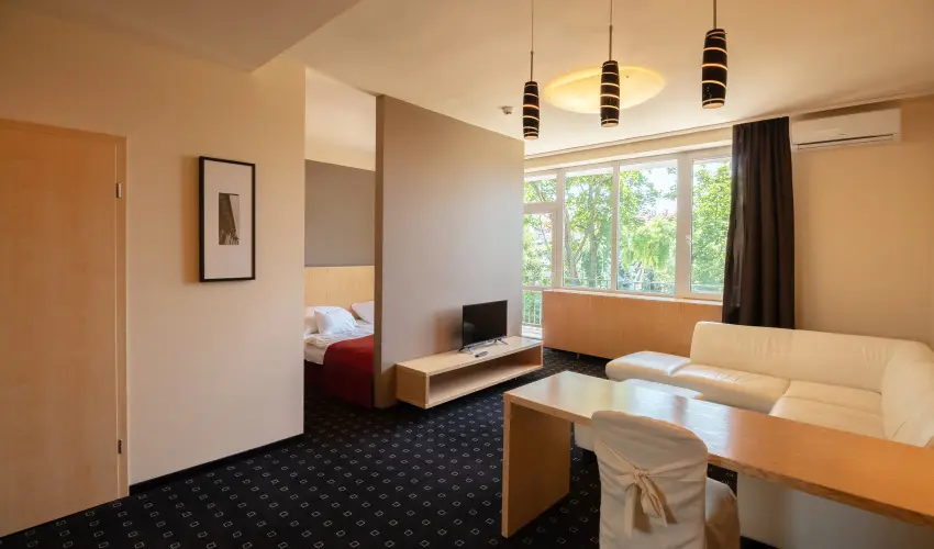 Laterum Hotel Pcs - Szilveszter