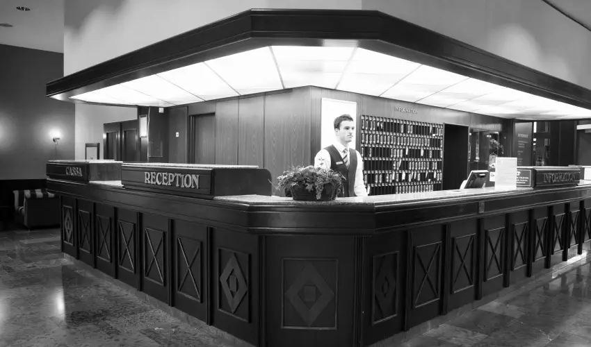 Hotel L�v�r Sopron - Szilveszter (min. 2 �j)