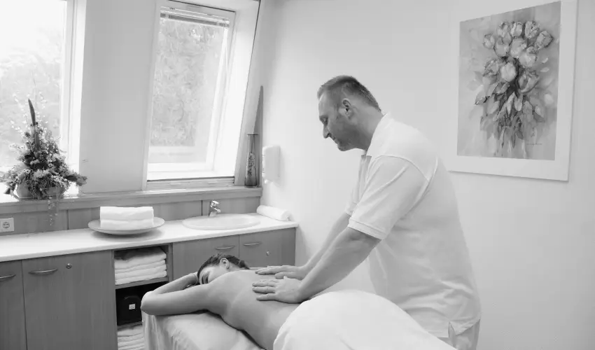 Hotel L�v�r Sopron - Szilveszter (min. 2 �j)