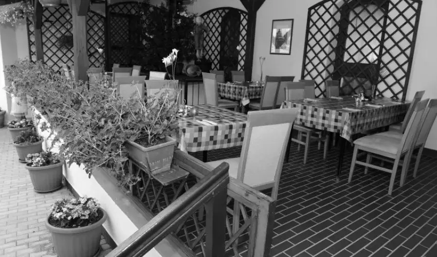Park Hotel Minaret Eger - Kihagyhatatlan ��vb�cs�ztat� mulats�g f�lpanzi�val (min. 3 �j)