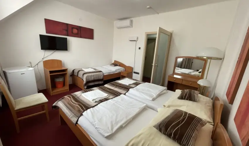 Park Hotel Minaret Eger - Kihagyhatatlan vbcsztat mulatsg flpanzival (min. 3 j)