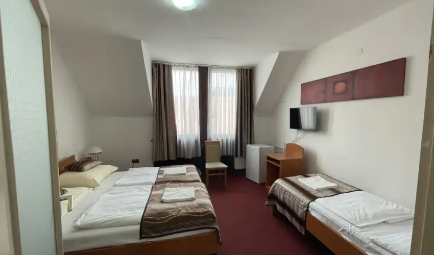 Park Hotel Minaret Eger - Kihagyhatatlan vbcsztat mulatsg flpanzival (min. 3 j)