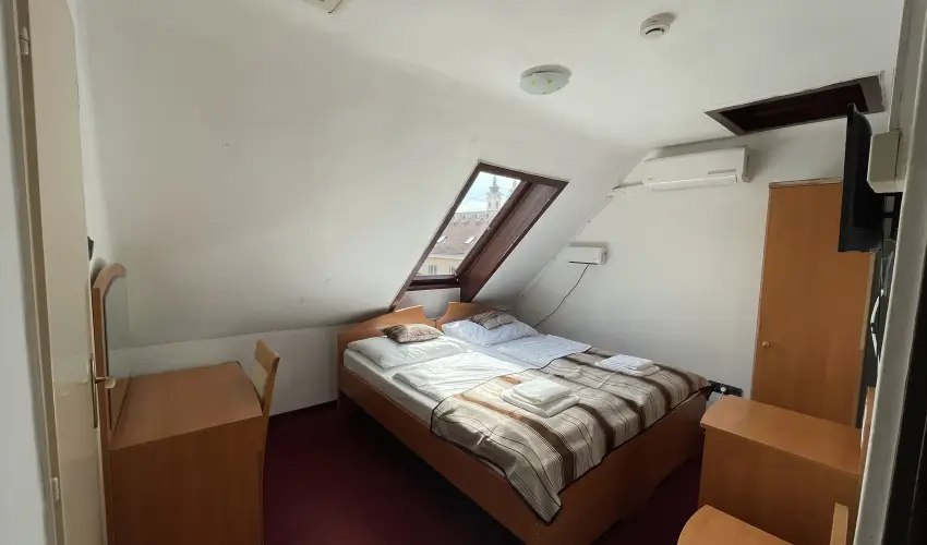 Park Hotel Minaret Eger - Kihagyhatatlan vbcsztat mulatsg flpanzival (min. 3 j)