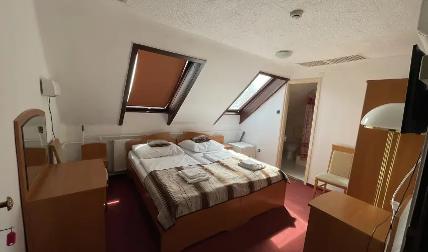 Park Hotel Minaret Eger - Kihagyhatatlan vbcsztat mulatsg flpanzival (min. 3 j)