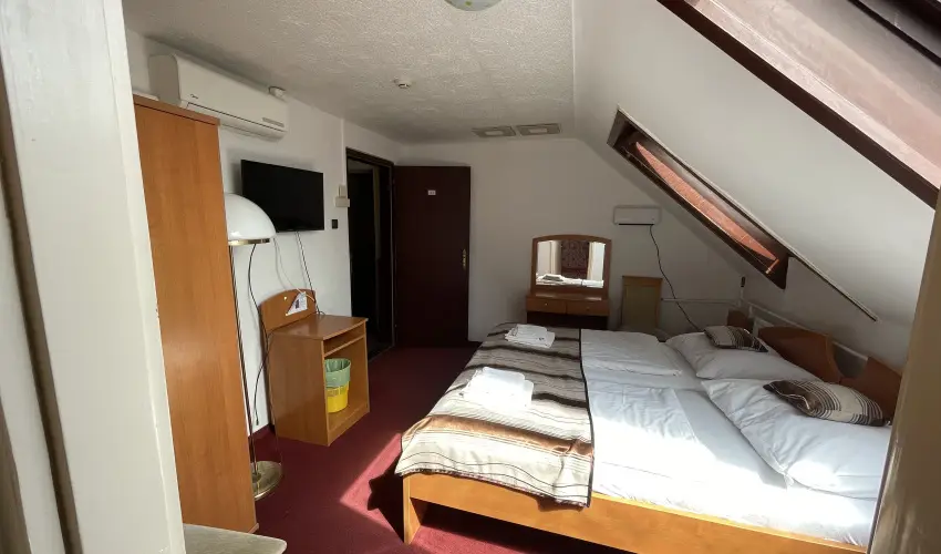 Park Hotel Minaret Eger - Kihagyhatatlan vbcsztat mulatsg flpanzival (min. 3 j)