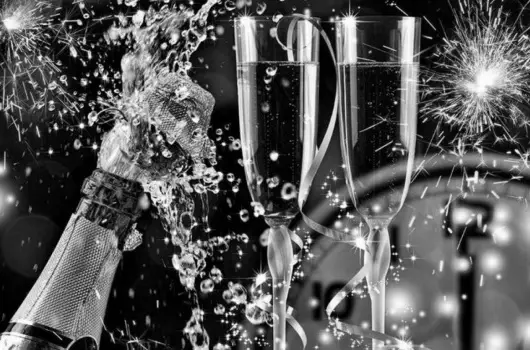 Hotel N�gy �vszak - Szilveszter (min. 3 �j)