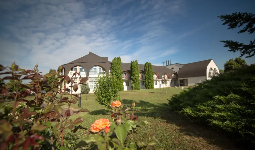 Hotel Ovit Keszthely - Szilveszter a Balaton s Hvz tallkozsnl (min. 3 j)