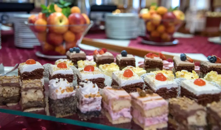 Palace Hotel  Hvz - Szilveszter - teljes elrefizetssel (min. 2 j)