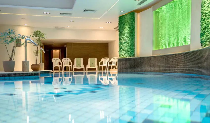 Palace Hotel  Hvz - Szilveszter - teljes elrefizetssel (min. 2 j)