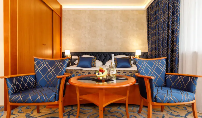 Palace Hotel  Hvz - Szilveszter - teljes elrefizetssel (min. 2 j)