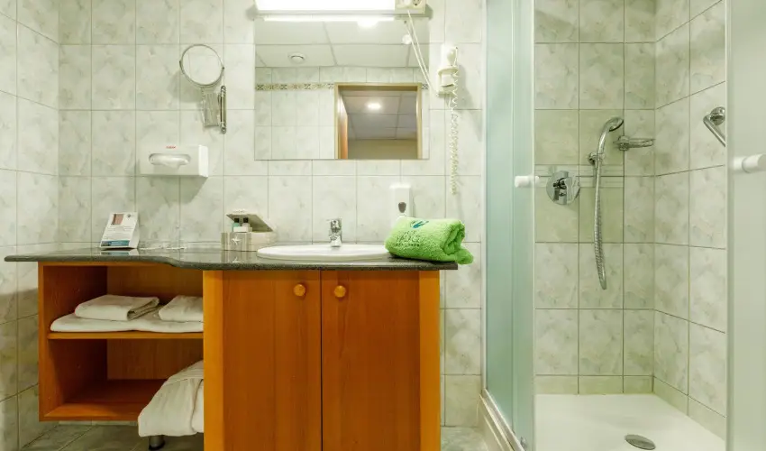 Palace Hotel  Hvz - Szilveszter - teljes elrefizetssel (min. 2 j)