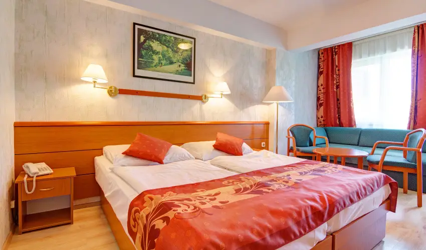 Hotel Panor�ma Balatongy�r�k Balatongy�r�k - Szilveszter