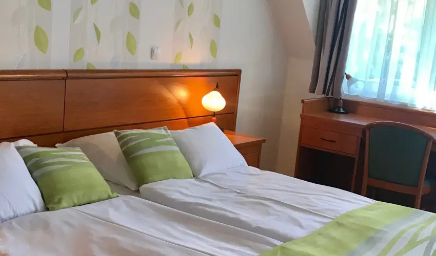 Hotel Panor�ma Balatongy�r�k Balatongy�r�k - Szilveszter