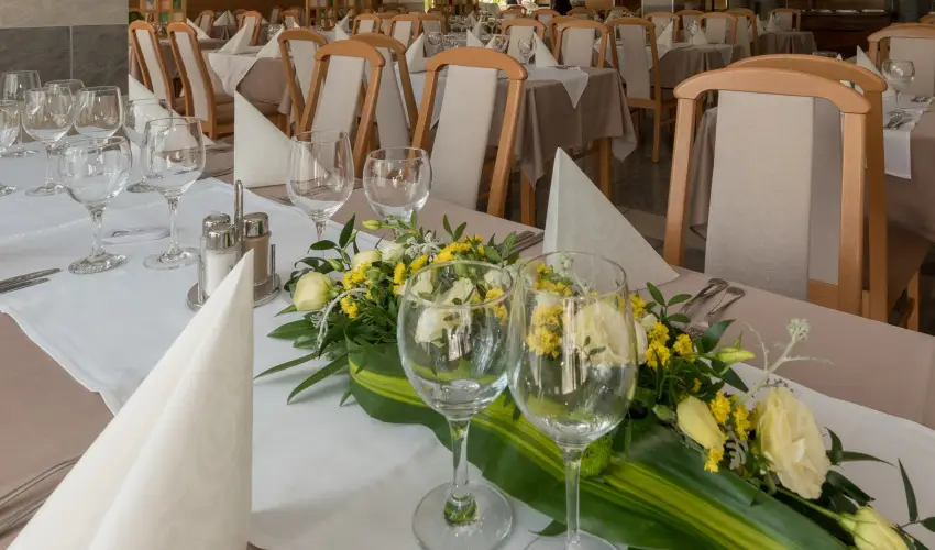 Hotel Panor�ma Balatongy�r�k Balatongy�r�k - Szilveszter