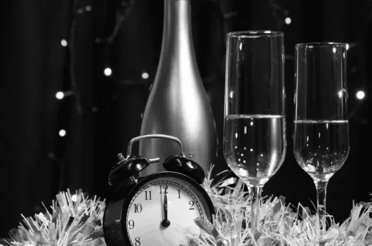 Pr�mium Hotel Panor�ma - Pezsg� Aranyparti Szilveszter (min. 2 �j)