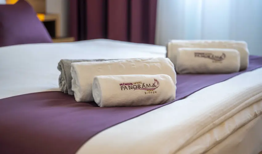 Pr�mium Hotel Panor�ma Si�fok - Pezsg� aranyparti szilveszter