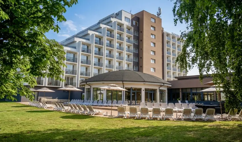 Pr�mium Hotel Panor�ma Si�fok - Pezsg� aranyparti szilveszter