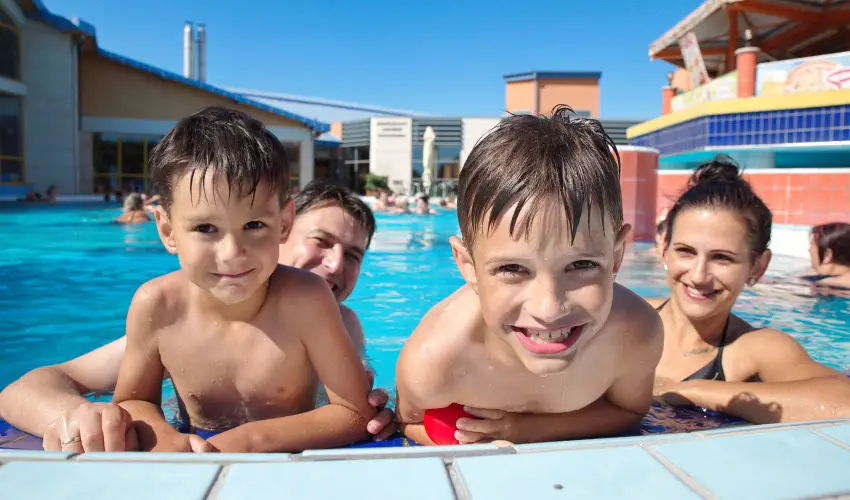 Park Inn by Radisson Srvr Resort & Spa Srvr - Pezsg, buli, Park Inn! (min. 3 j)