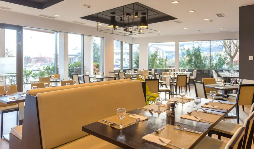 Park Inn by Radisson Srvr Resort & Spa Srvr - Pezsg, buli, Park Inn! (min. 3 j)