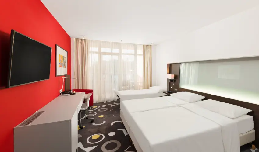 Park Inn by Radisson Srvr Resort & Spa Srvr - Pezsg, buli, Park Inn! (min. 3 j)