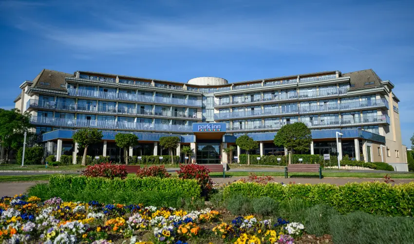 Park Inn by Radisson S�rv�r Resort & Spa S�rv�r - Szilveszter (min. 3 �j)