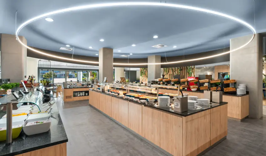 Park Inn by Radisson S�rv�r Resort & Spa S�rv�r - Szilveszter (min. 3 �j)