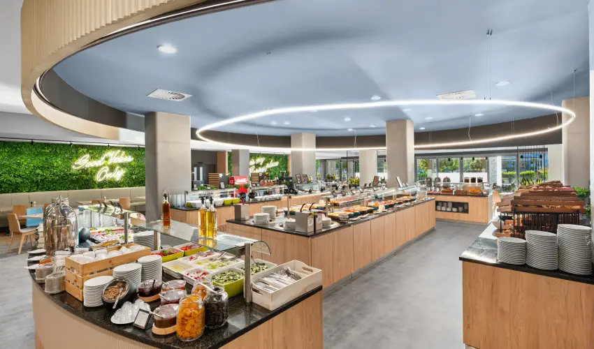 Park Inn by Radisson S�rv�r Resort & Spa S�rv�r - Szilveszter (min. 3 �j)