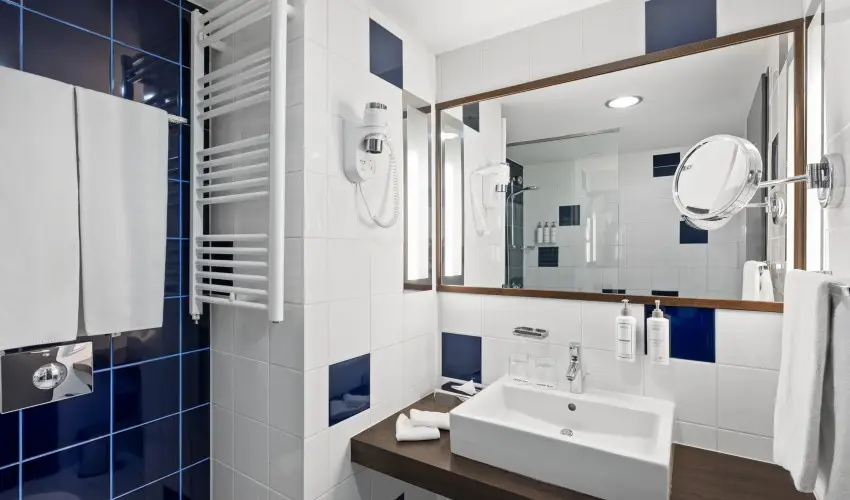 Park Inn by Radisson S�rv�r Resort & Spa S�rv�r - Szilveszter (min. 3 �j)