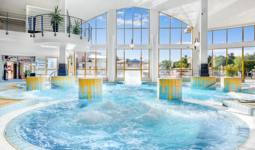 Park Inn by Radisson S�rv�r Resort & Spa S�rv�r - Szilveszter (min. 3 �j)