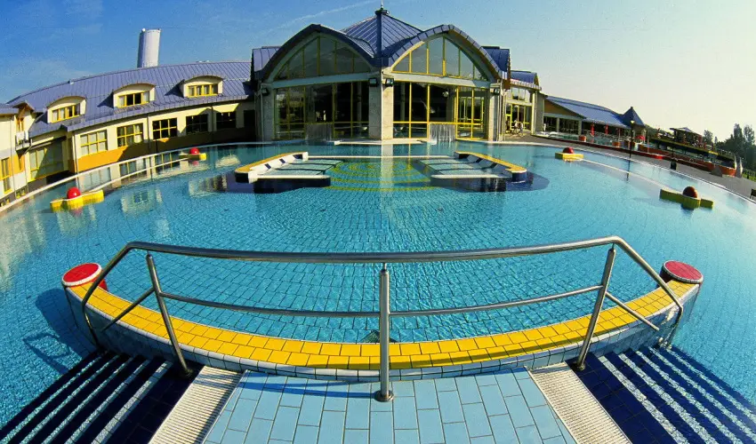 Park Inn by Radisson Srvr Resort & Spa Srvr - Pezsg, buli, Park Inn! (min. 3 j)