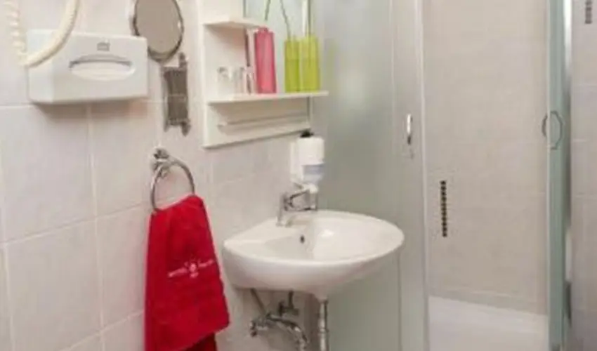 Hotel Piroska Bk, Bkfrd - Szilveszter (min. 2 j)