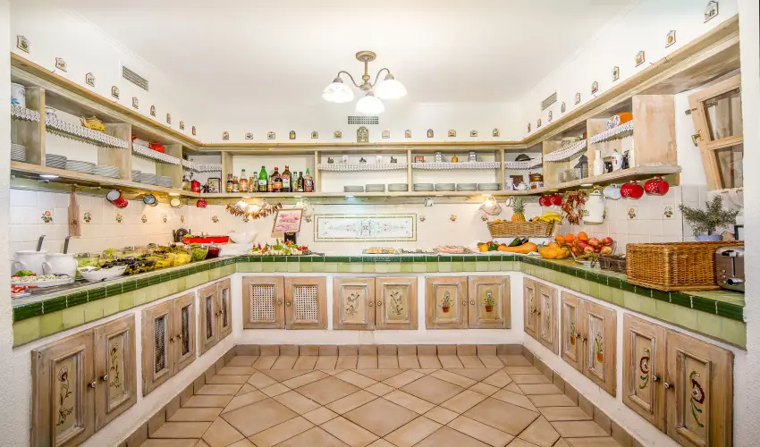 Hotel Piroska Bk, Bkfrd - Szilveszter (min. 2 j)