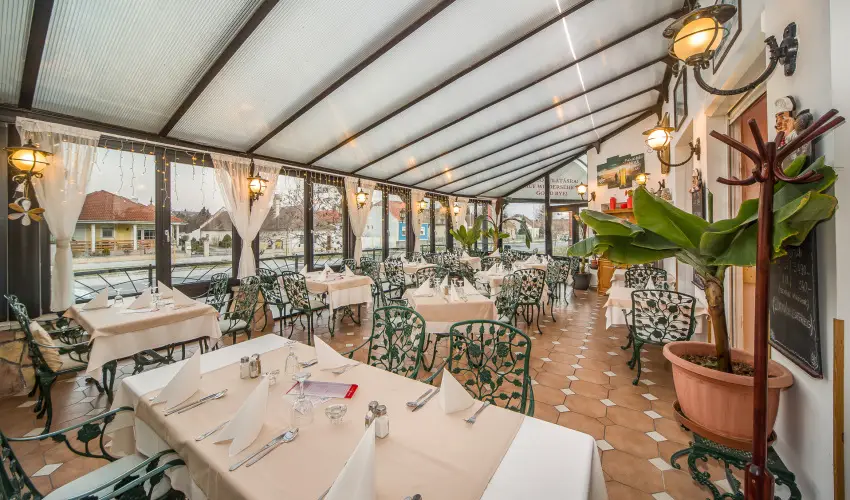 Hotel Piroska Bk, Bkfrd - Szilveszter (min. 2 j)