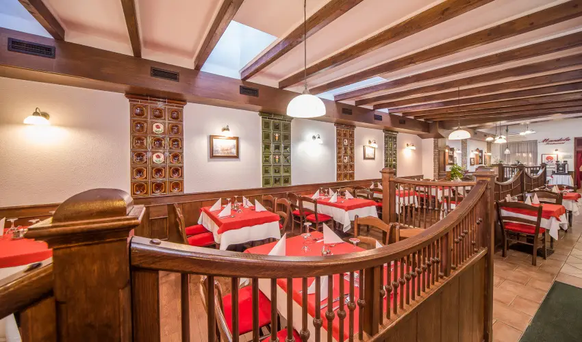 Hotel Piroska Bk, Bkfrd - Szilveszter (min. 2 j)