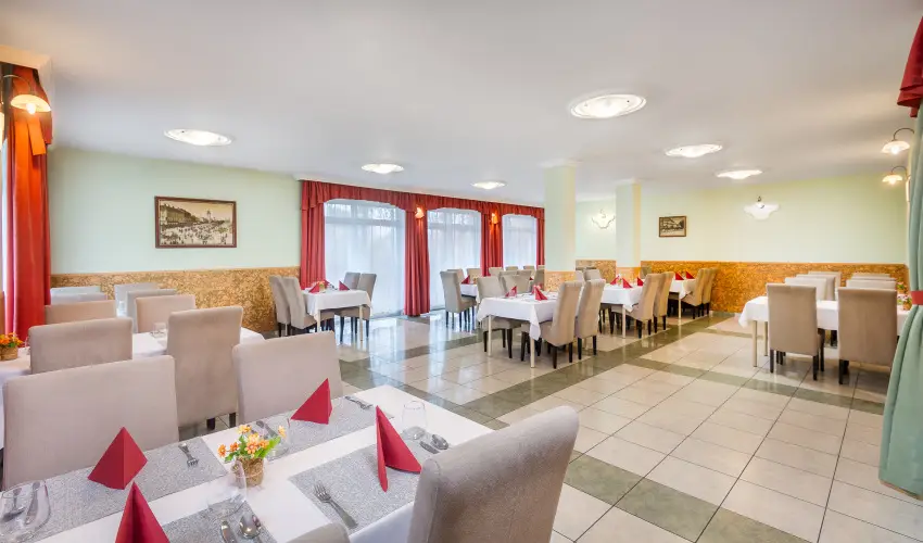 Plat�n Hotel Debrecen Debrecen - Szilveszter