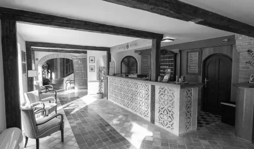 R�v�sz Hotel, �tterem & Rosa Spa Gy�r - Szilveszter 