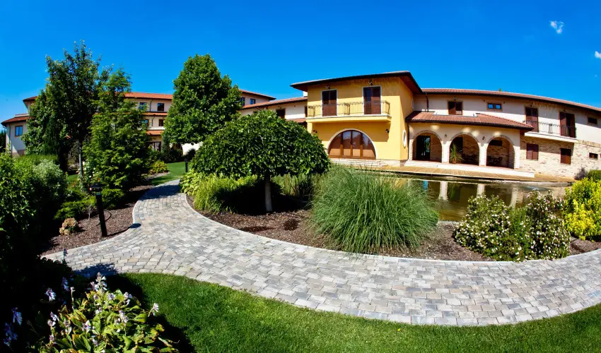 Hotel Stci Wellness & Konferencia Vecss - Stci Szilveszter'25 (min. 3 j)