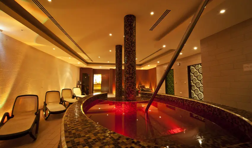 Hotel Stci Wellness & Konferencia Vecss - Stci Szilveszter'25 (min. 3 j)